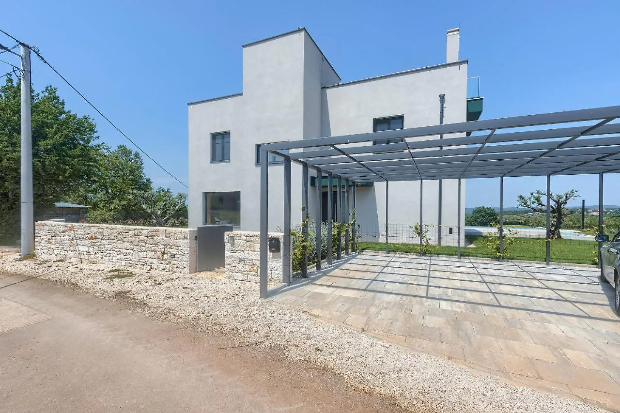 Villa Grisi ヴィジナダ